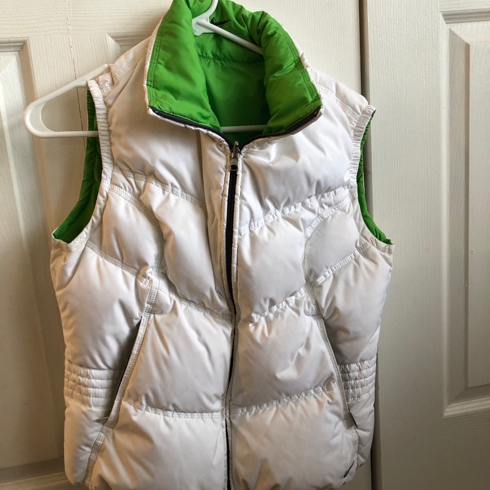 Nike Women’s Reversible Puffer Vest